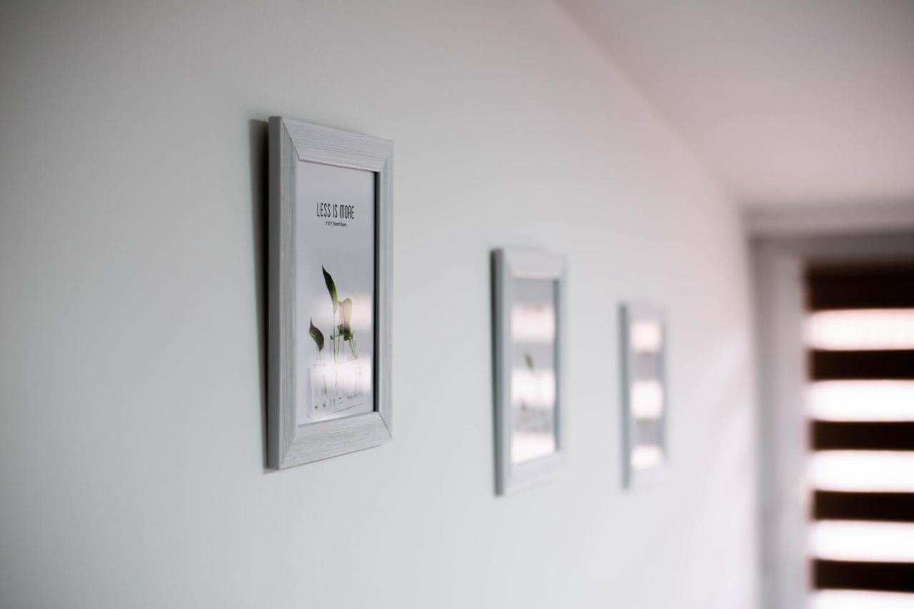 Pecinci Sobe I Apartmani Casa Mia מראה חיצוני תמונה