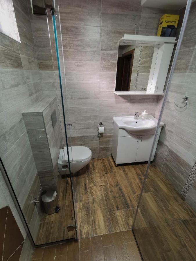 Pecinci Sobe I Apartmani Casa Mia מראה חיצוני תמונה